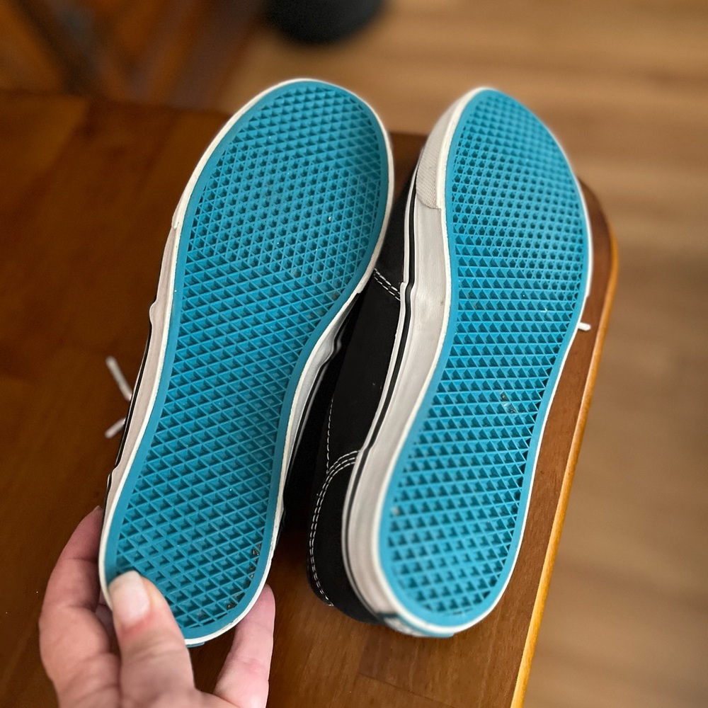 Vans Black Canvas Sneakers - Picture 4 of 4